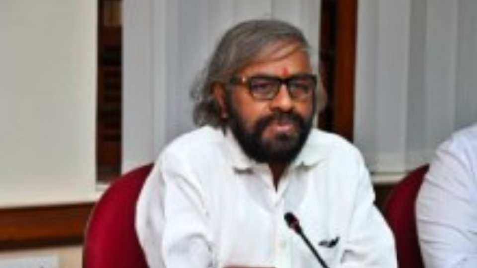 Minister Eshwar Khandre