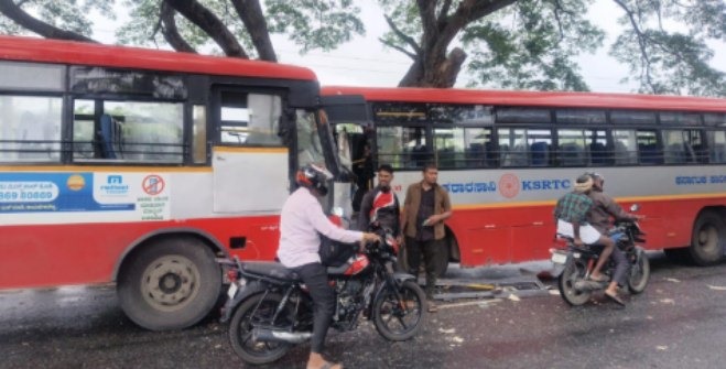 collision between KSRTC buses
