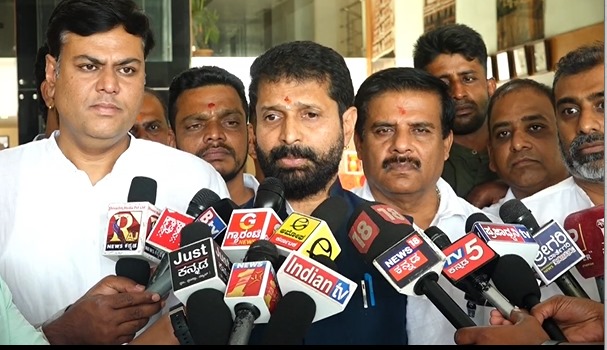 ct ravi verbal attack