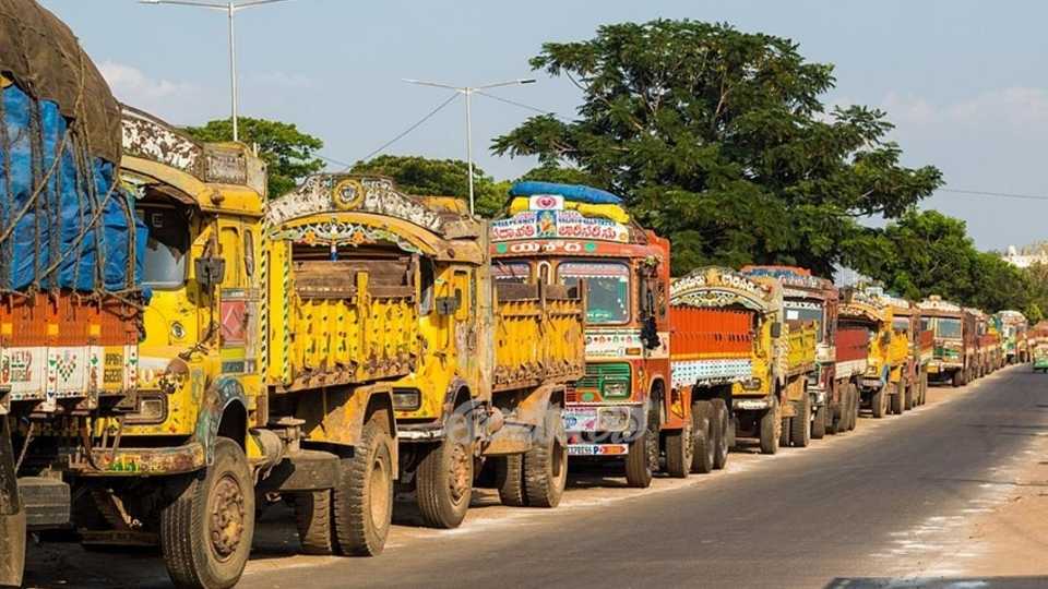 Government releases outstanding money Ration truck owners' strike put a stop to strike