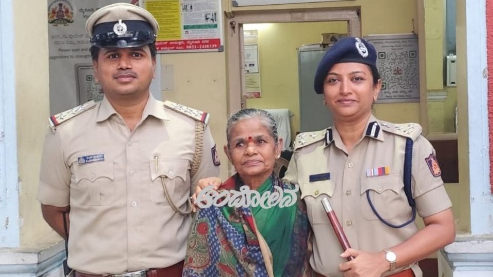 Honored for grandmother who has been involved in station cleaning for 38 years