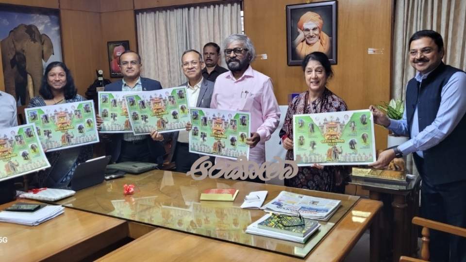 arjuna elephant carrying mysore ambari this year