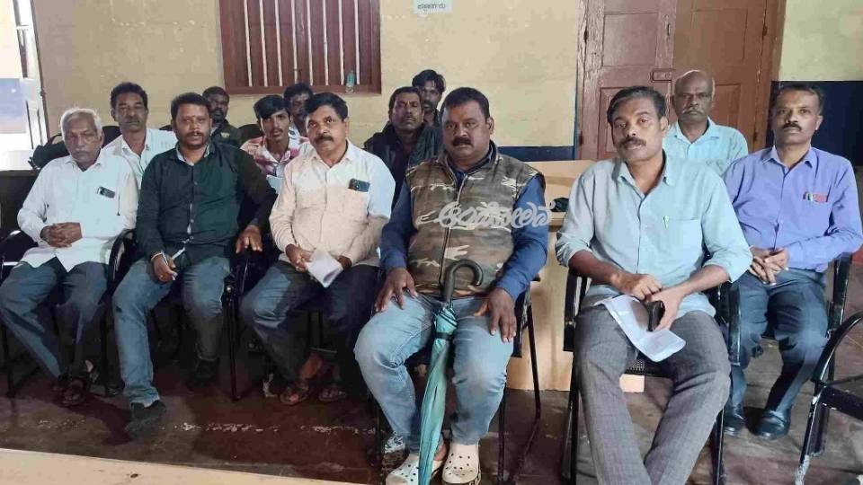 Virajpet | DASAMSA Demands Transfer of Police Officers